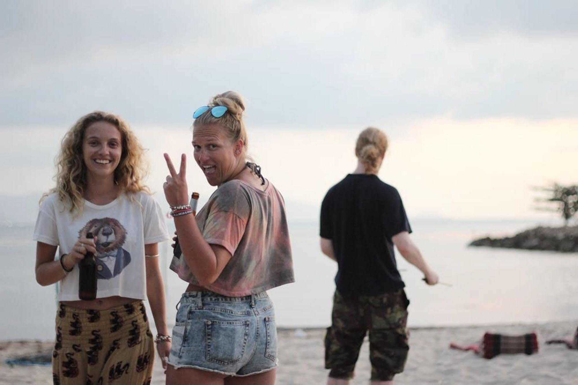 באן תאי Echo Beach Hostel מראה חיצוני תמונה
